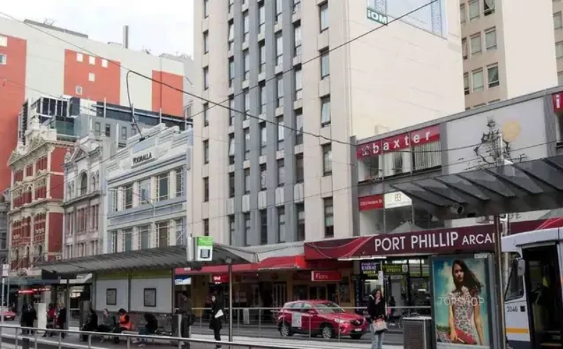 Student Living on Flinders