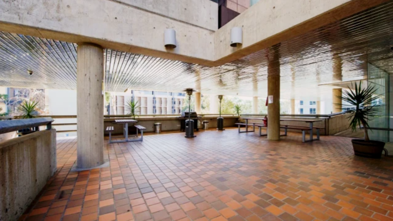 UniLodge @ UC - Weeden Lodge