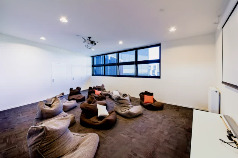 UniLodge @ UC - UC Lodge