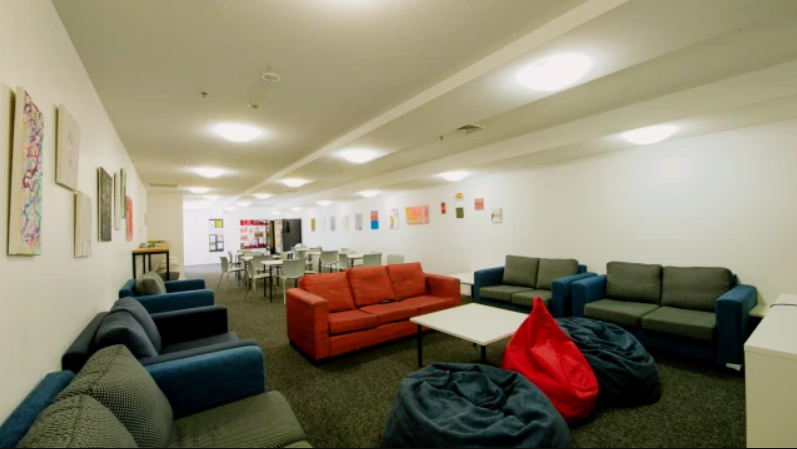 UniLodge @ UC - Weeden Lodge